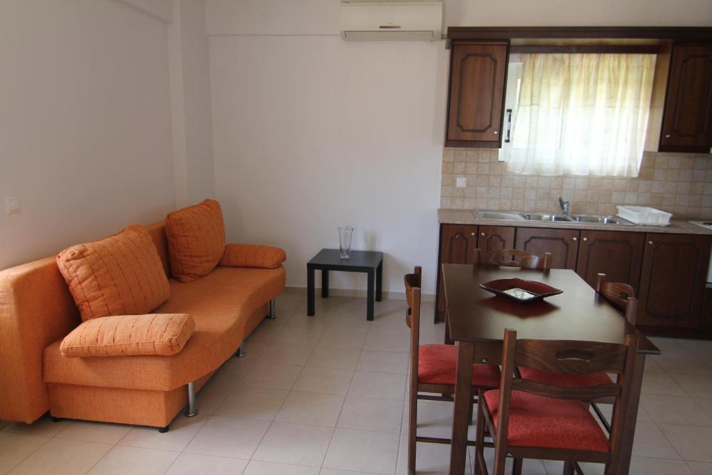 Liotrivi Studios Vasilikí Habitación foto