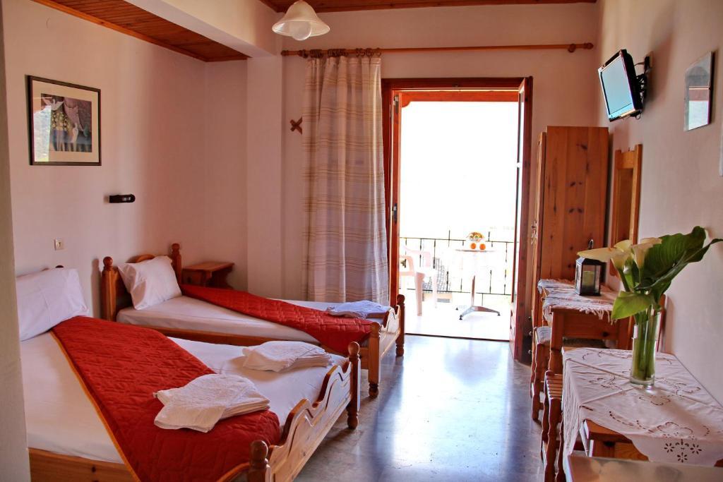 Liotrivi Studios Vasilikí Habitación foto